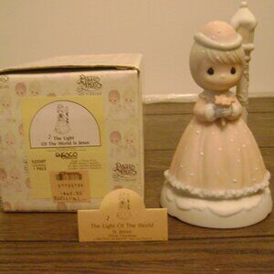 MUSICAL PRECIOUS MOMENT 1989